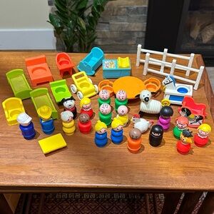 Vintage Fisher Price Little People Mixed Lot